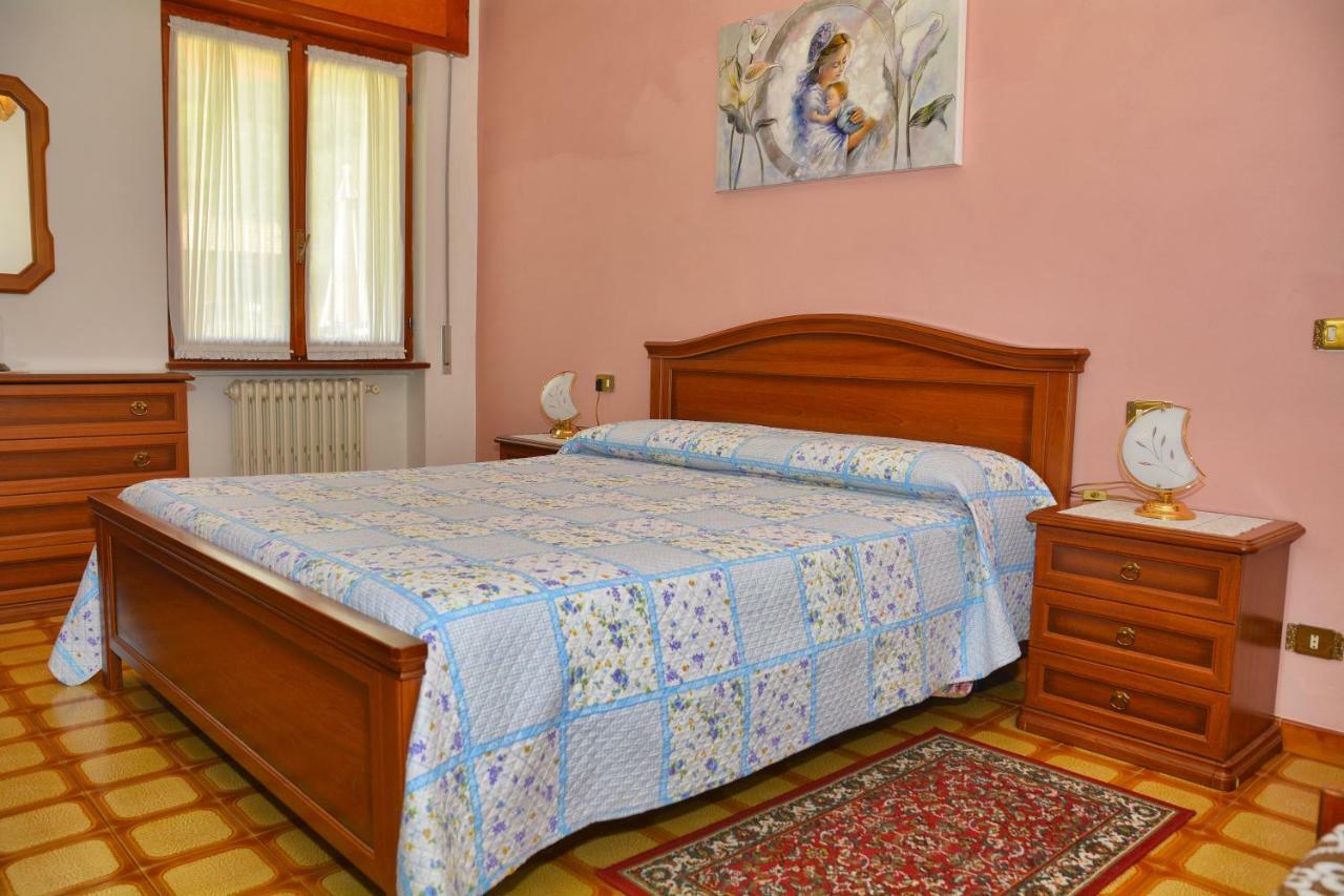 Appartamento Casa Giardino fiorito San Siro  Esterno foto