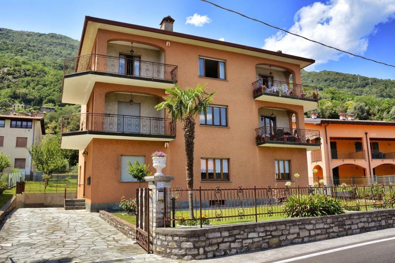 Appartamento Casa Giardino fiorito San Siro  Esterno foto